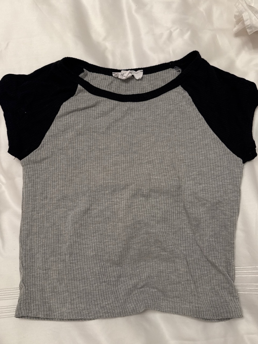 HASHTTAG Gray ribbed crop top with black raglan sleeves